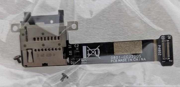 Microsoft Surface Pro 7+ (1960) - Black SD Card Reader